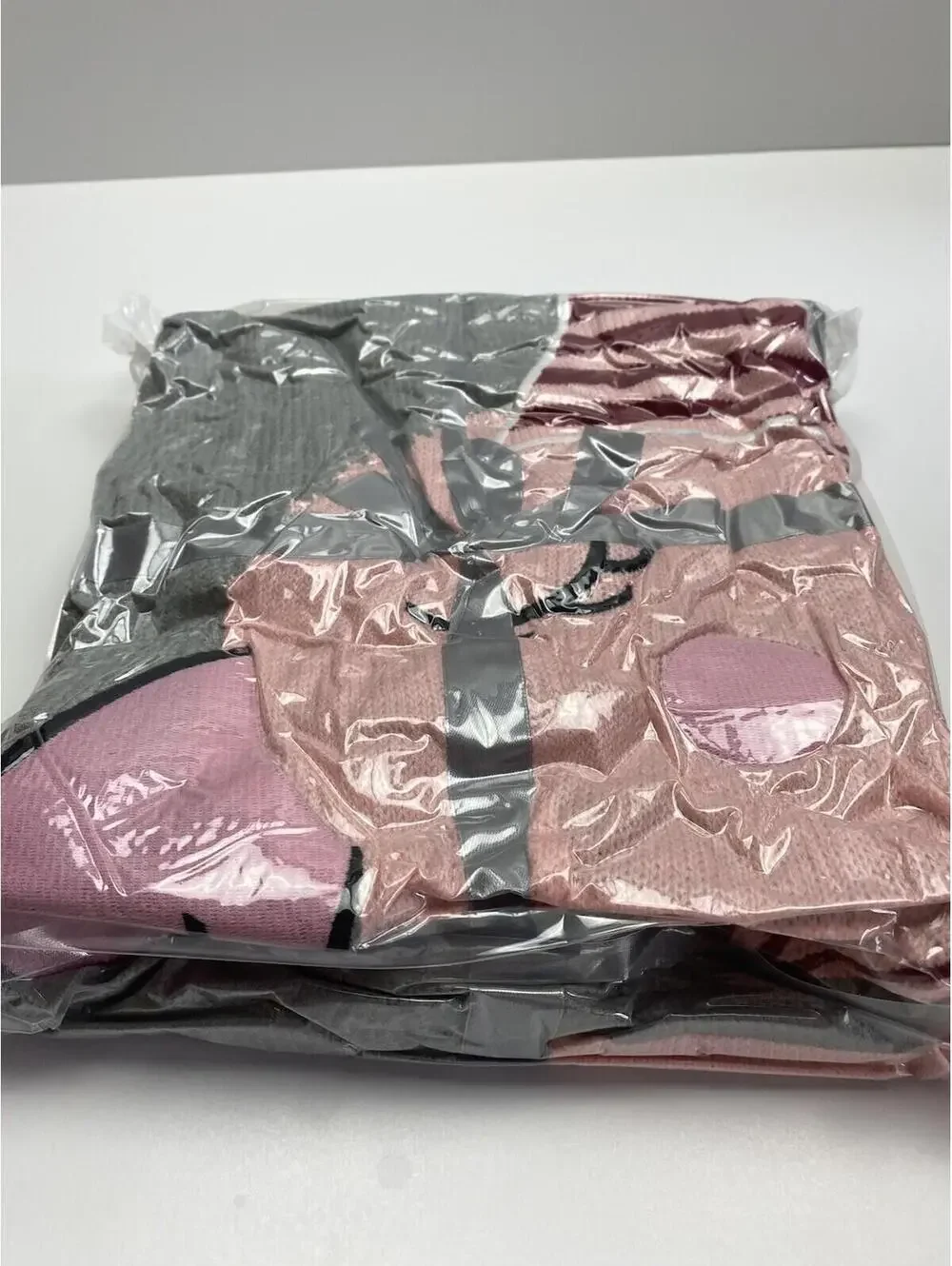 Children’s Soft Cozy Throw Blanket with Flamingo Pattern, Brand New